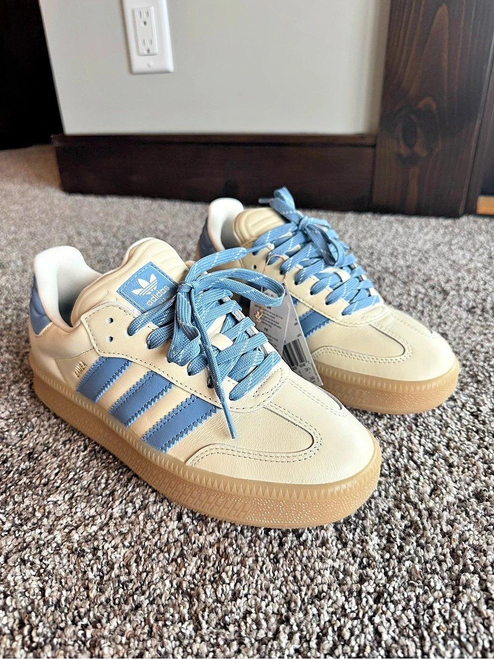 adidas Samba XLG Sneakers in Cream & Blue US 6.5 NWT